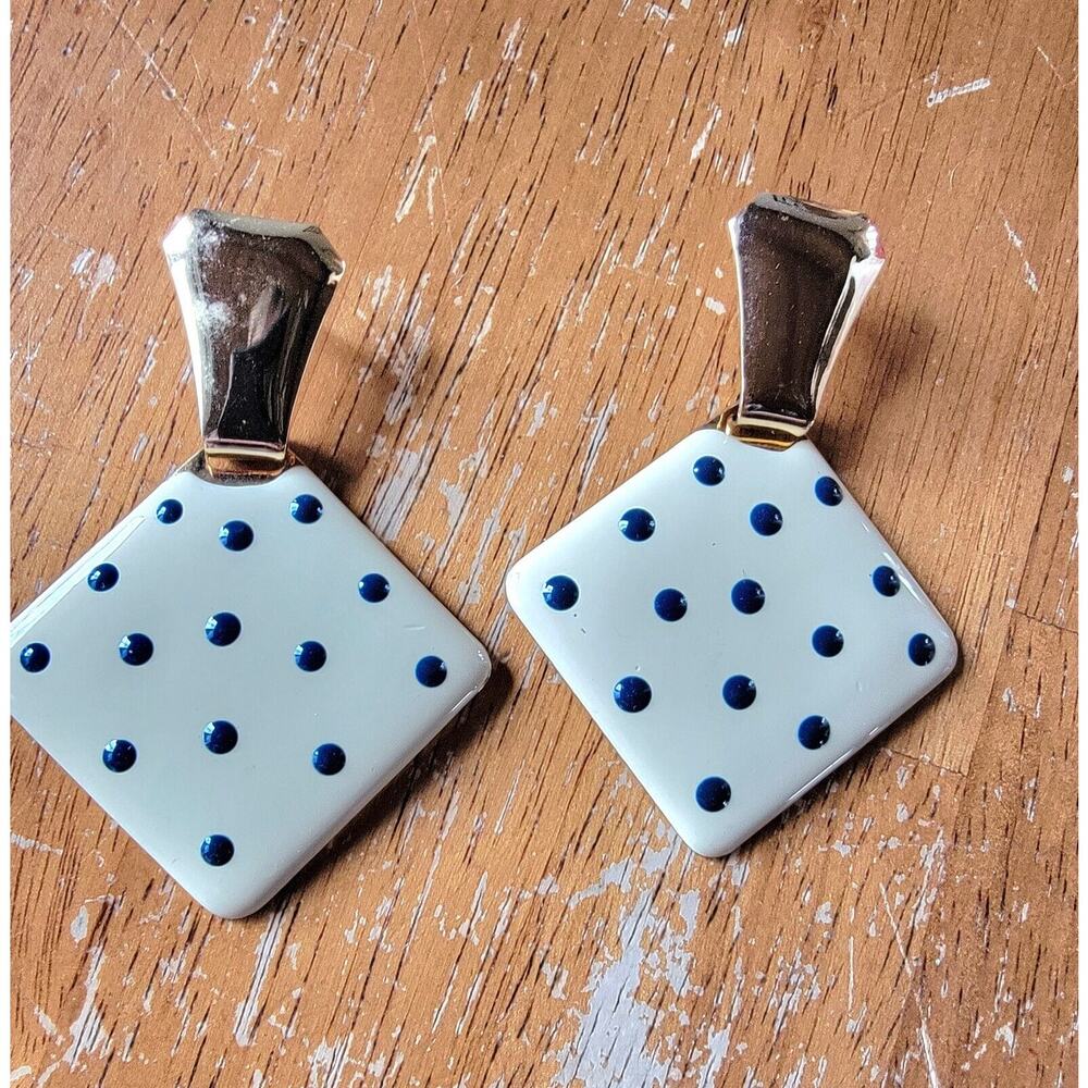 Metal Dangle Pok A Dot Diamond Shapes Earings White Blue